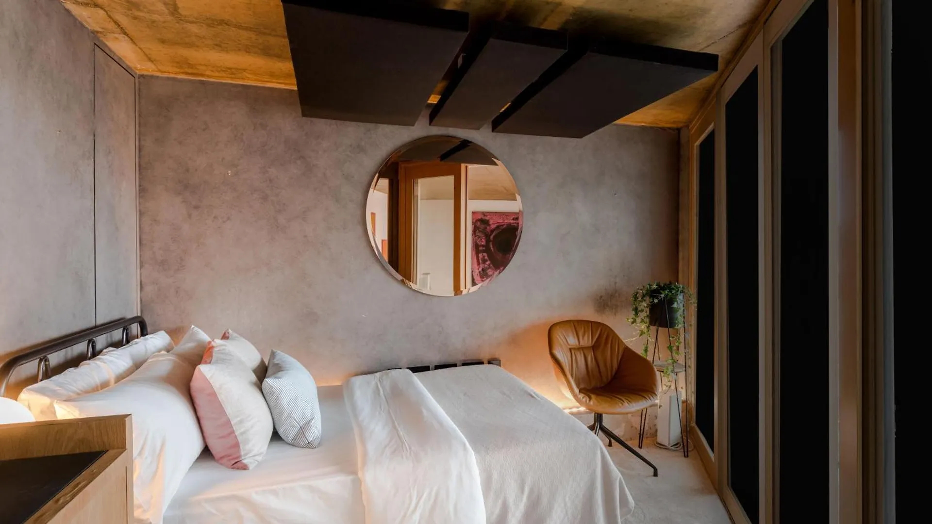 Central Shoreditch Penthouse London Apartment